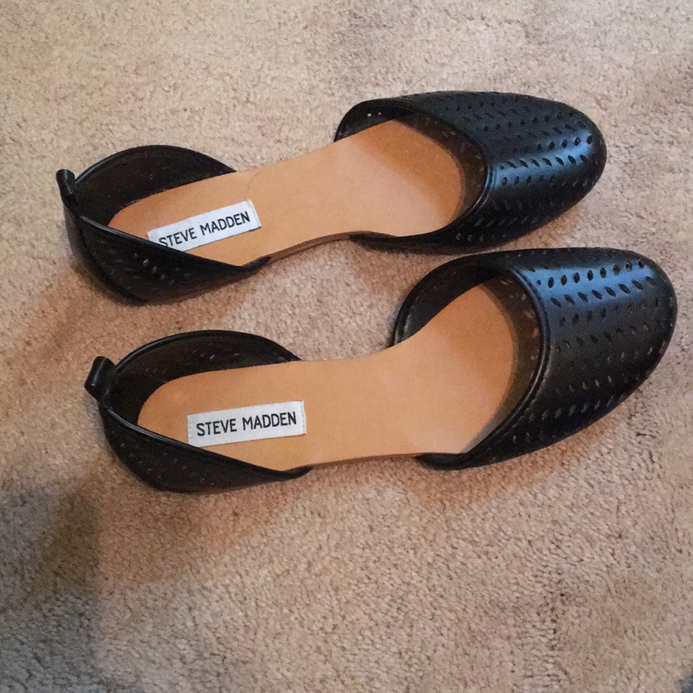Steve Madden flats worn once
